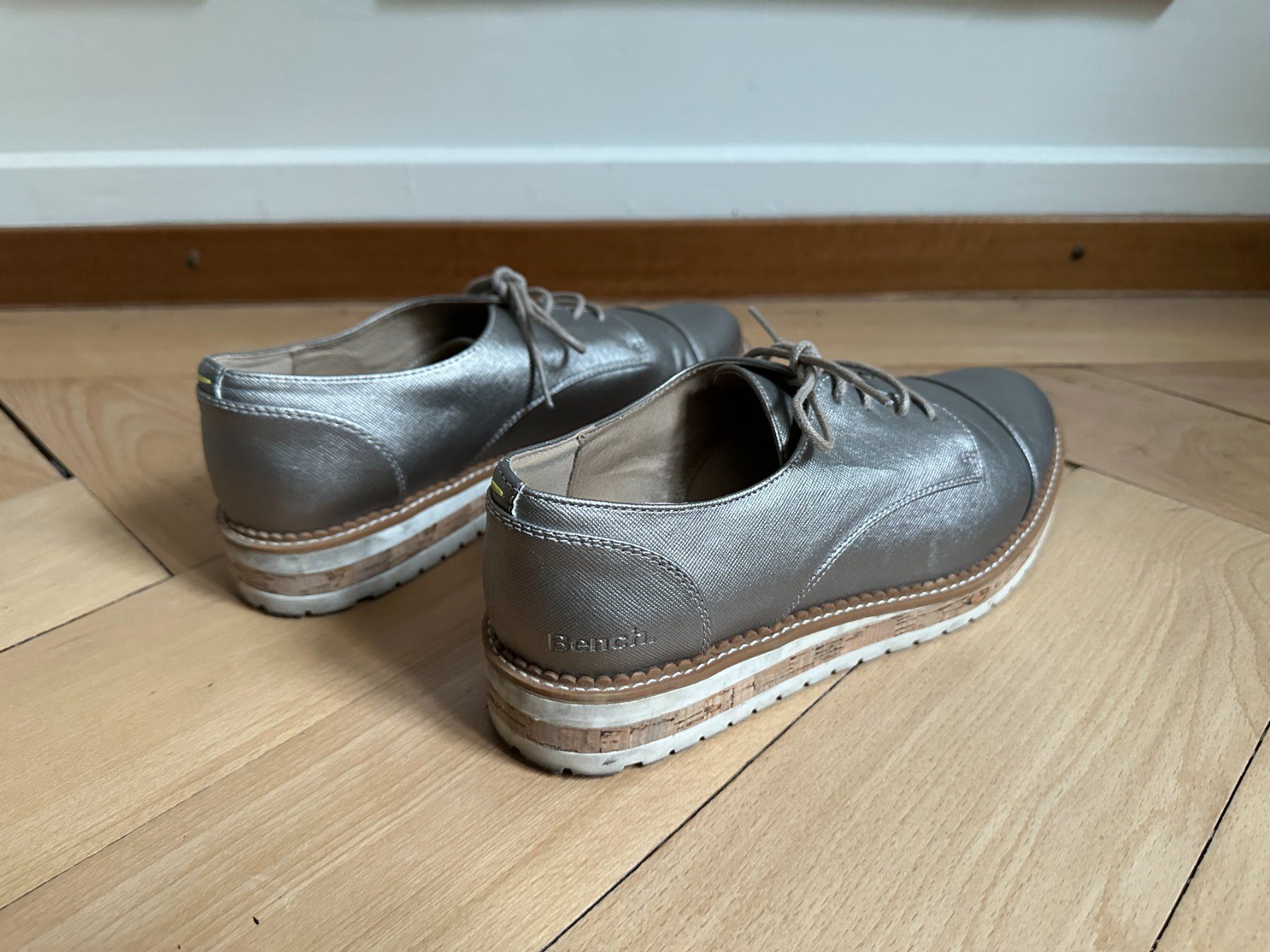 Bench Damenschuhe: BENCH - Halbschuhe silbern 39 – Gebraucht aus Zürich von Diazaio 2