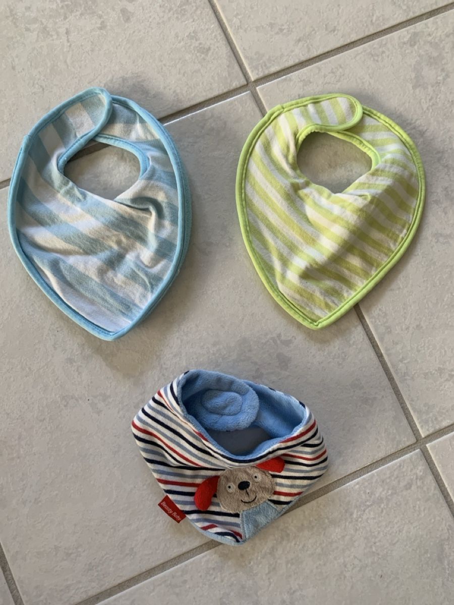 Pasti del neonato: Sabberlatz / Spucktuch – Usato da Lostorf venduto da Venice16