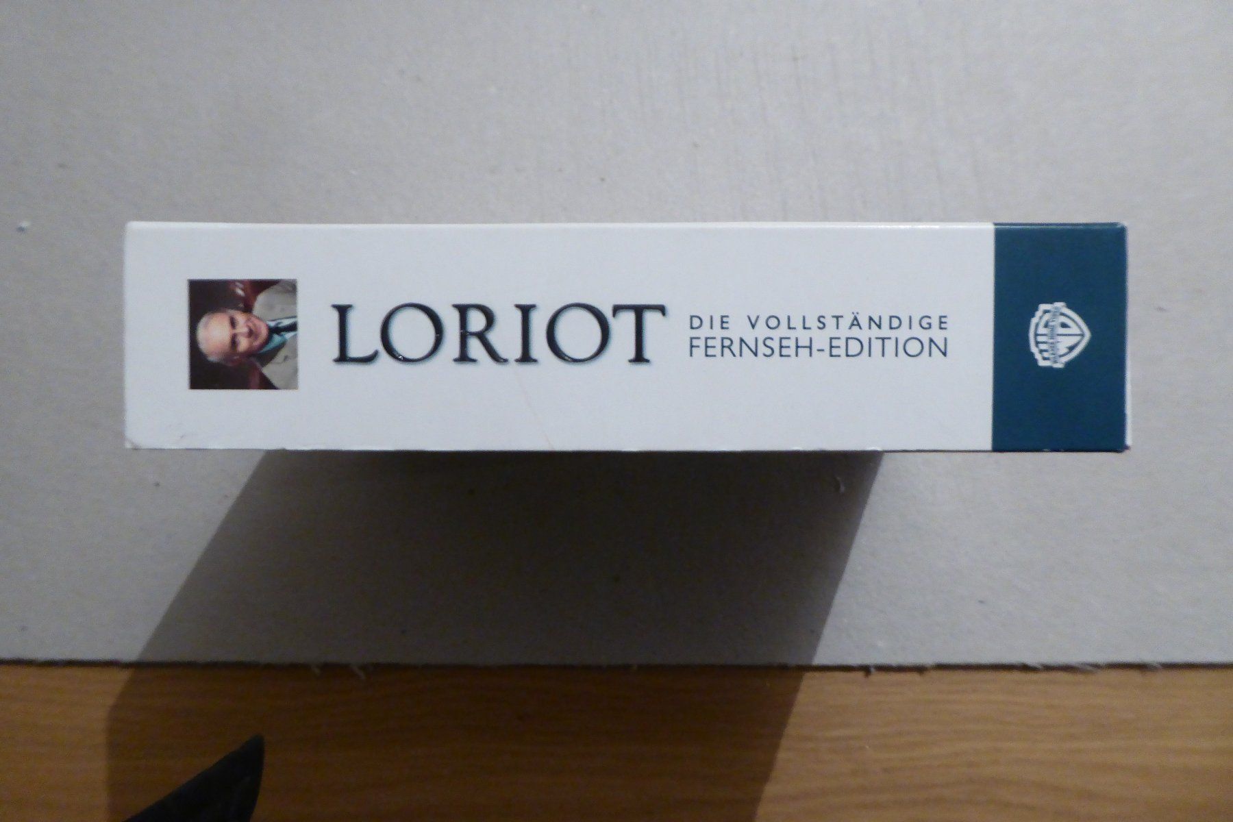 Tutti i DVDs: DVD Loriot vollständige Fernseh Edition – Usato da Allschwil venduto da Summelsarium 1