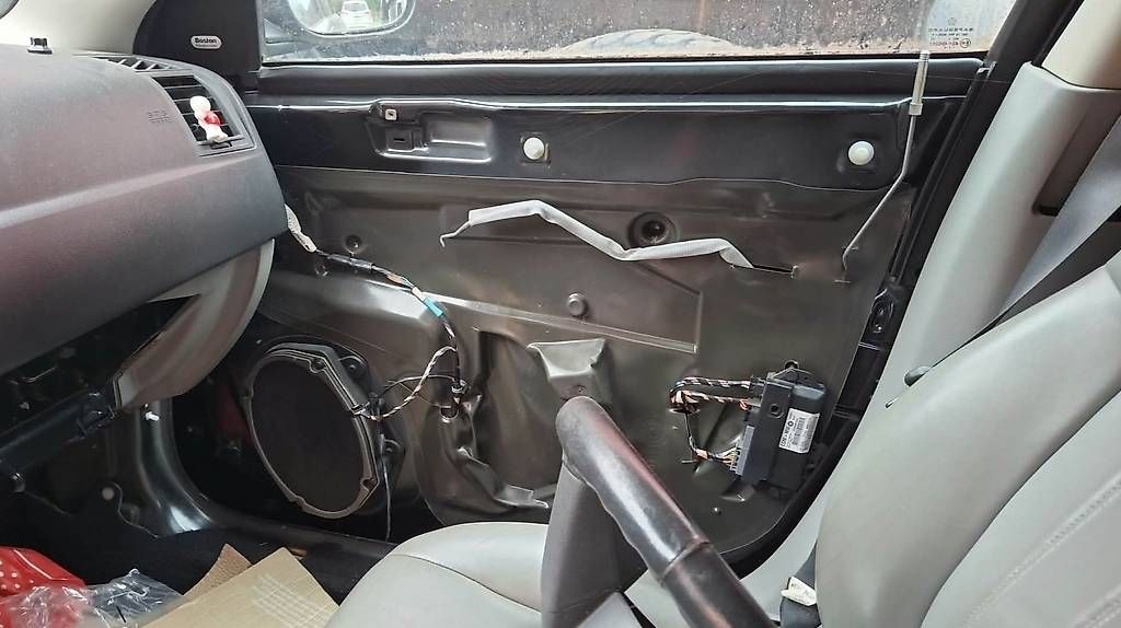 Autos: Chrysler 300c 3,6l – Defekt aus Kallnach von Xx219 1