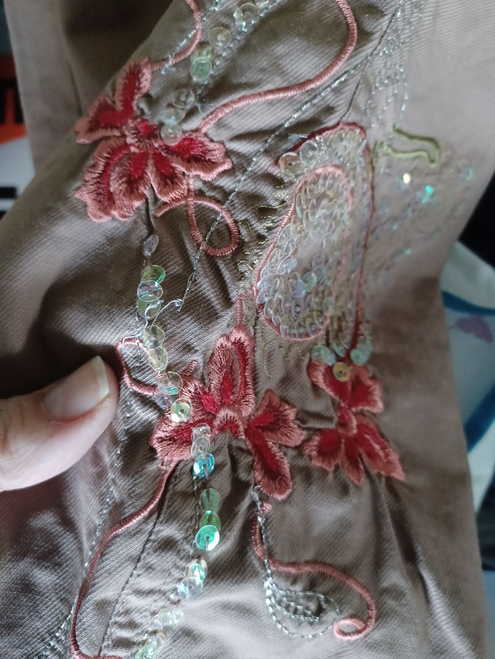 Pantaloni: Caprihose, Braun Gr 50, mit Blumenmuster – Usato da Boswil venduto da Joli2222 1