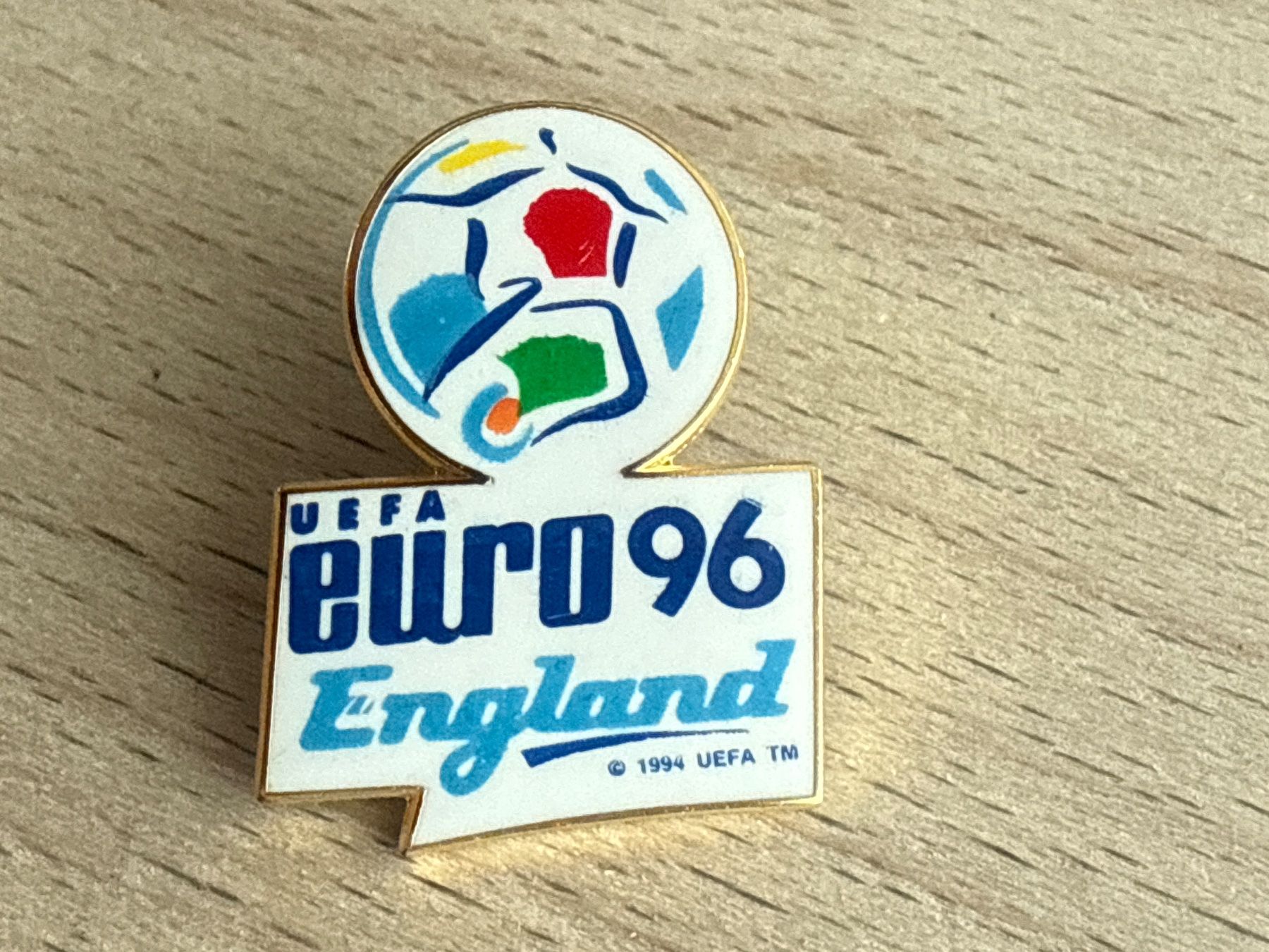 Placchette & Badge: Pin  UEFA EURO 96 England – Usato da Glattbrugg venduto da Schweigmatt