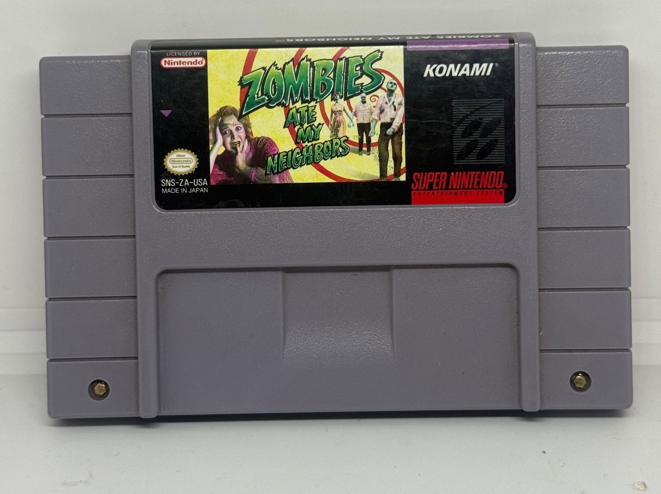 Nintendo Giochi: Zombies ate my Neighbors SNES NTSC – Usato da Dietlikon venduto da NESFEVER