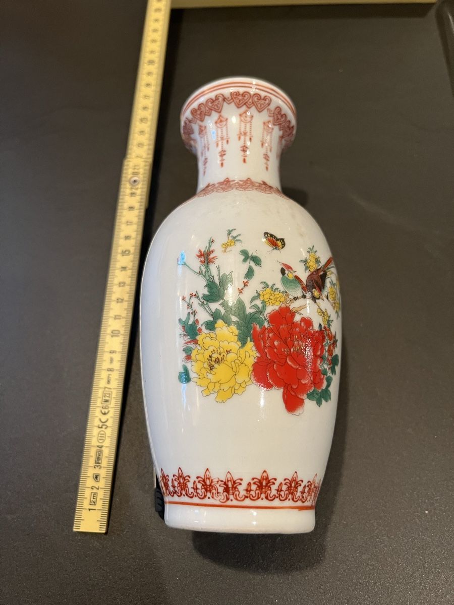 Vasi & Recipienti: Dachbodenfund chinesische Vase – Usato da Lyss venduto da Schmuggler