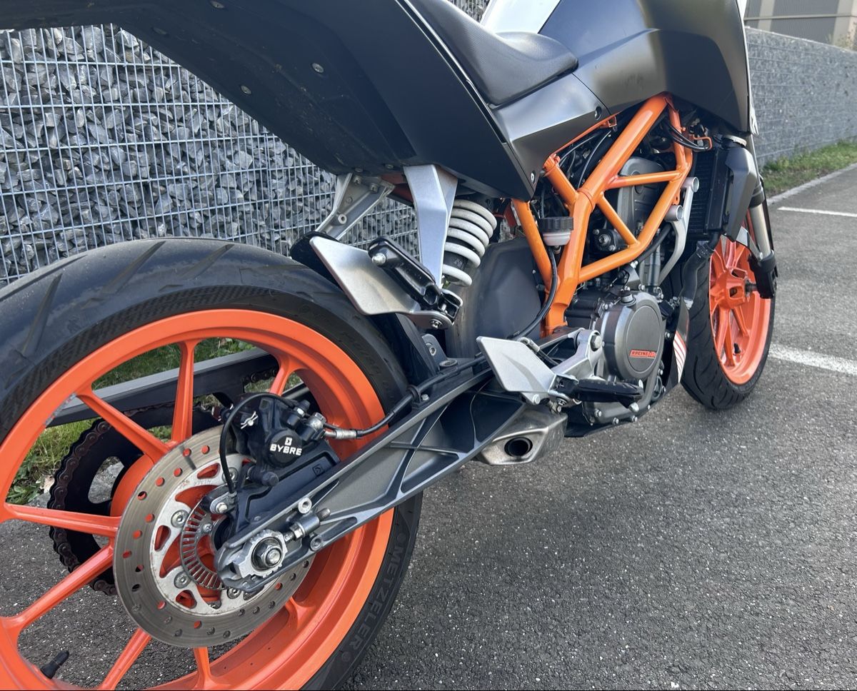 KTM Strasse: KTM Duke 390 Top – Gebraucht aus Ibach von Expert_Group 4