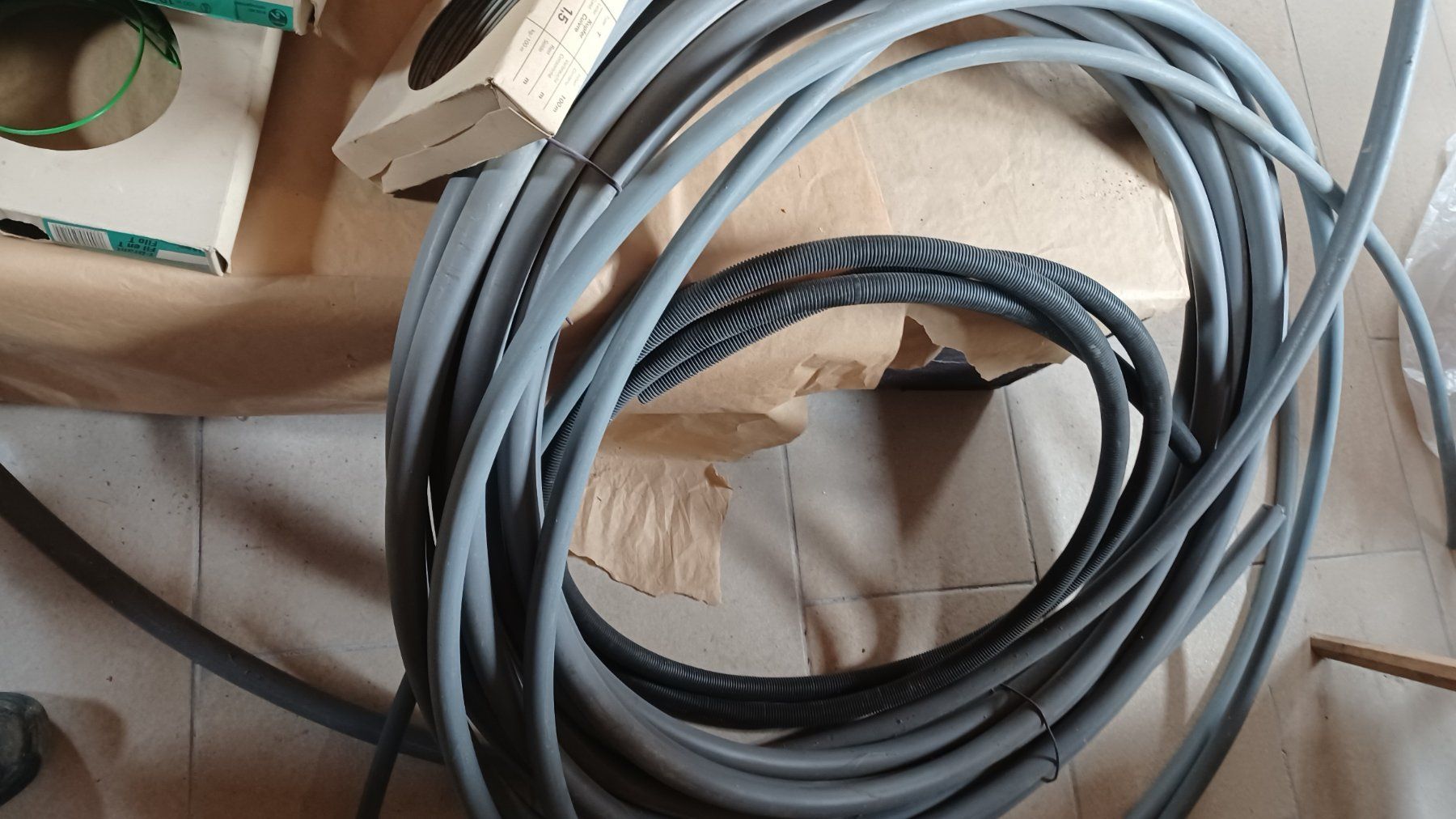 Interrupteurs: Div. Elektromaterial – D'occasion à Immensee par bubi19 2