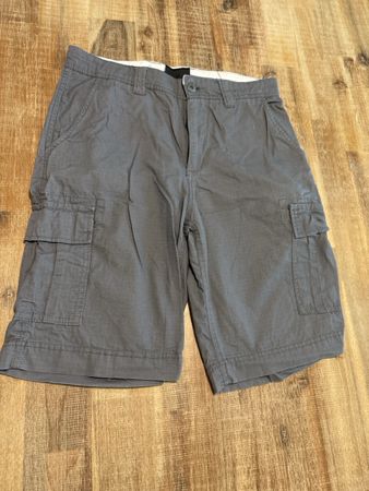 Foot Locker Cargo Shorts, Gr. 30, Top Zustand