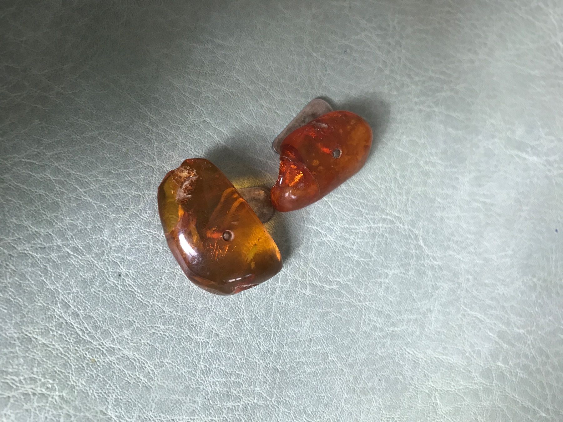 Boutons de manchette: Echte Bernstein-Manchettenknöpfe  gross – D'occasion à Wettingen par Andres54