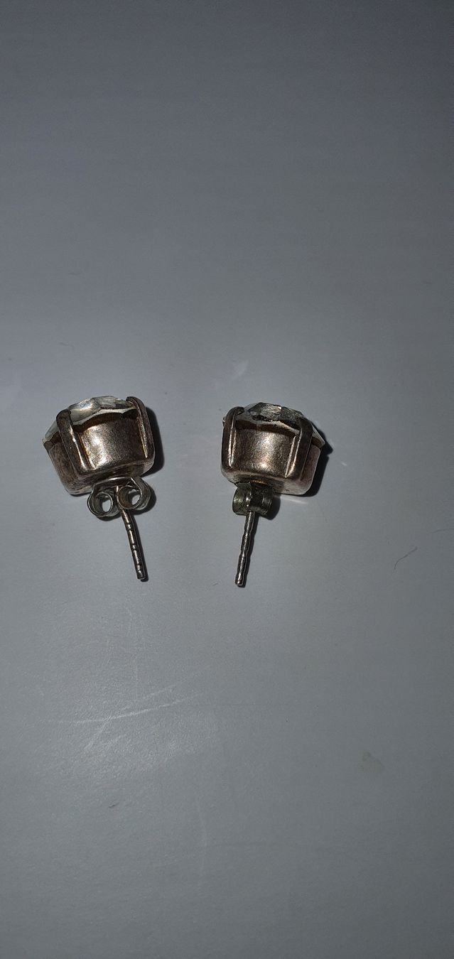 Orecchini pendenti & Orecchini a lobo: Funkelnde Ohrstecker mit Strass - zeitloser Schmuck! – Usato da Winterthur venduto da LaRoque 1