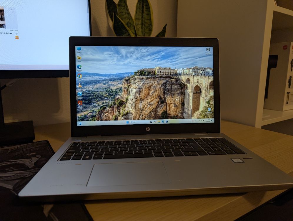 PC Portable HP ProBook 650 G4 Reconditionné - I5-8250U, 16Go RAM, 500Go SSD, 15.6" FHD, W11 Pro