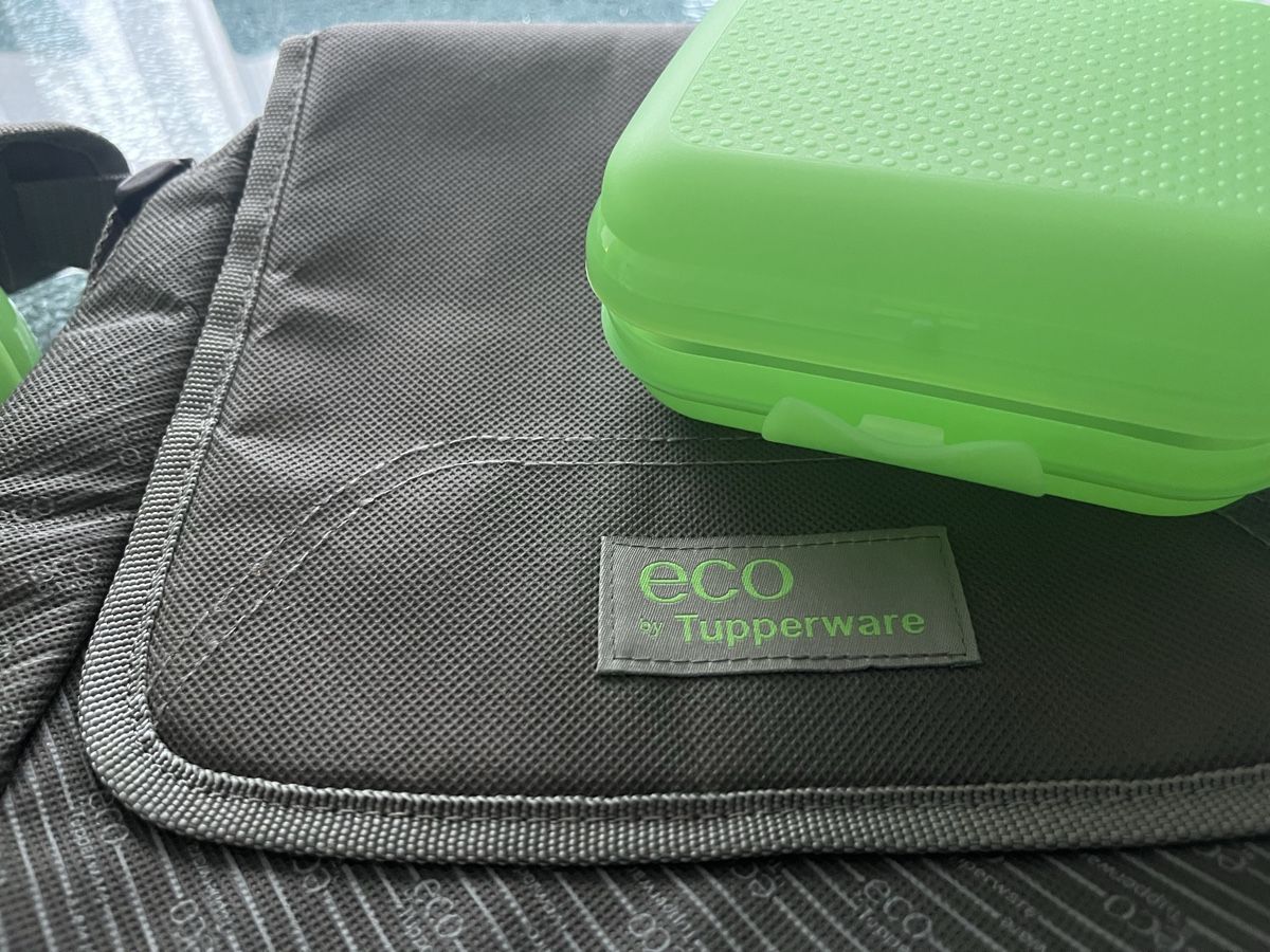 Tupperware Trinkflaschen & Thermosflaschen: Tupperware Set 3tlg. – Neu (gemäss Beschreibung) aus Brüttisellen von lilien2012 1