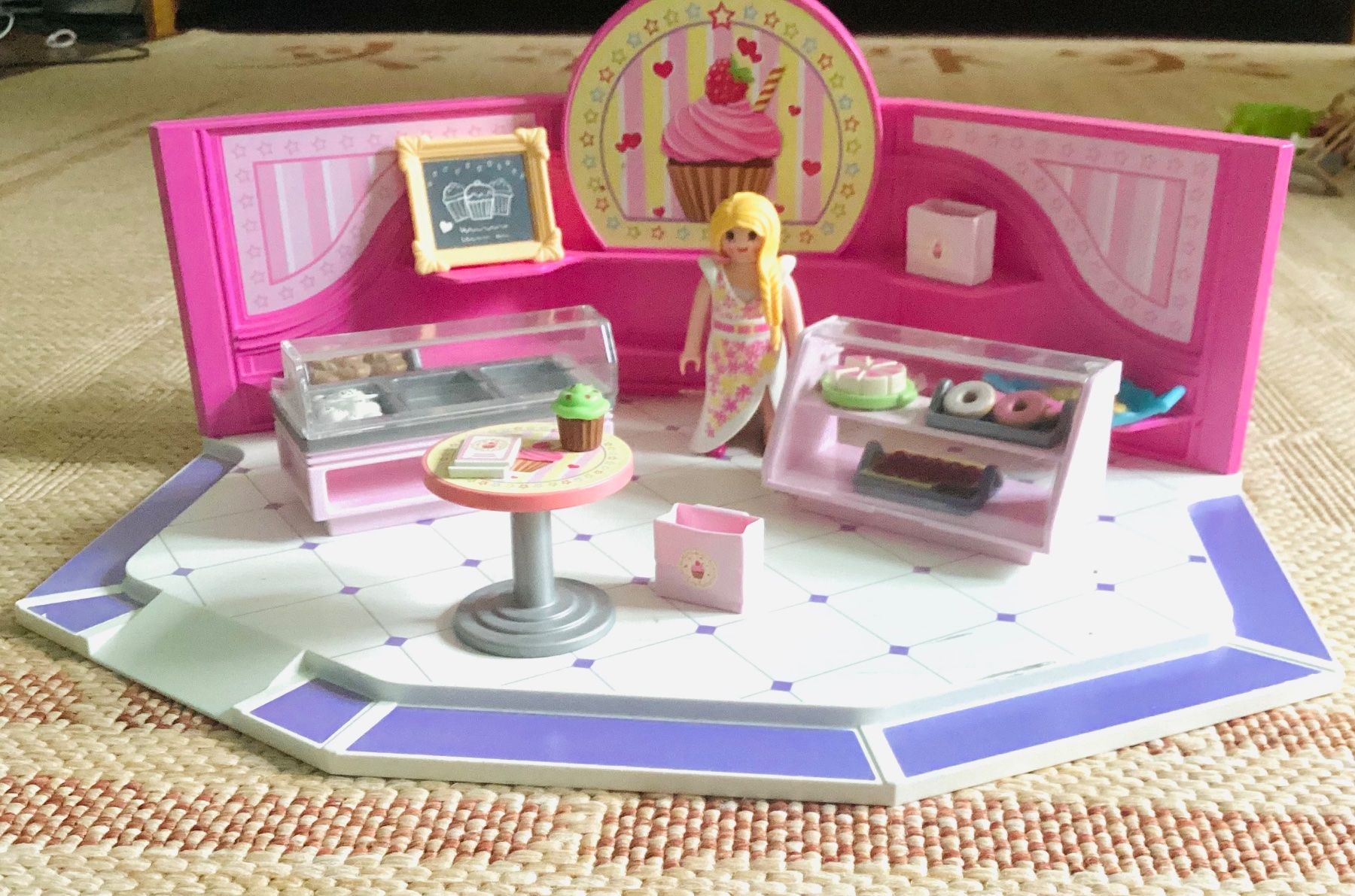 Playmobil Maisons pour enfant: Playmobil Café Cupcake – D'occasion à Bonstetten par tar_t6jv 1