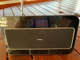 Radio DAB+, FM + iPod + AUX