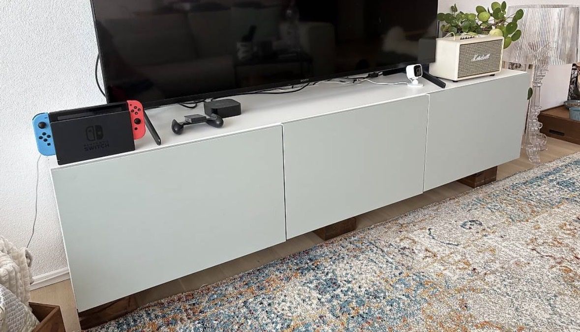 Ikea TV Möbel: Bestå Fernsehmöbel Ikea – Gebraucht aus Köniz von ylepa