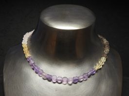Collier aus verschiedenen Quarzen