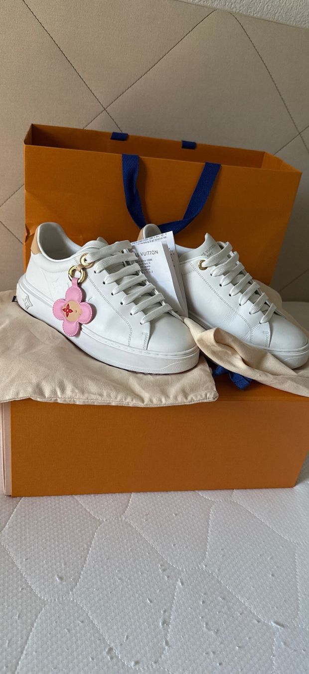 Louis Vuitton Scarpe da donna: Basket Louis Vuitton – Nuovo (secondo la descrizione) da Eclépens venduto da nbu_vhx9