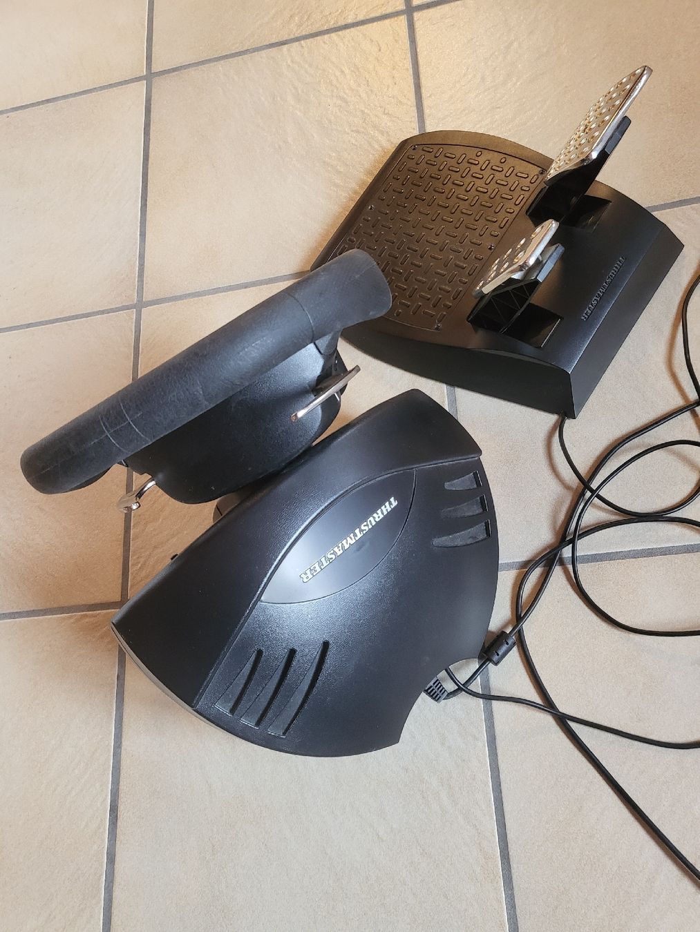 Thrustmaster Controller: Ferrari Racing Wheel - Top Zustand! Thrustmaster – Usato da Untersiggenthal venduto da vonberner 1