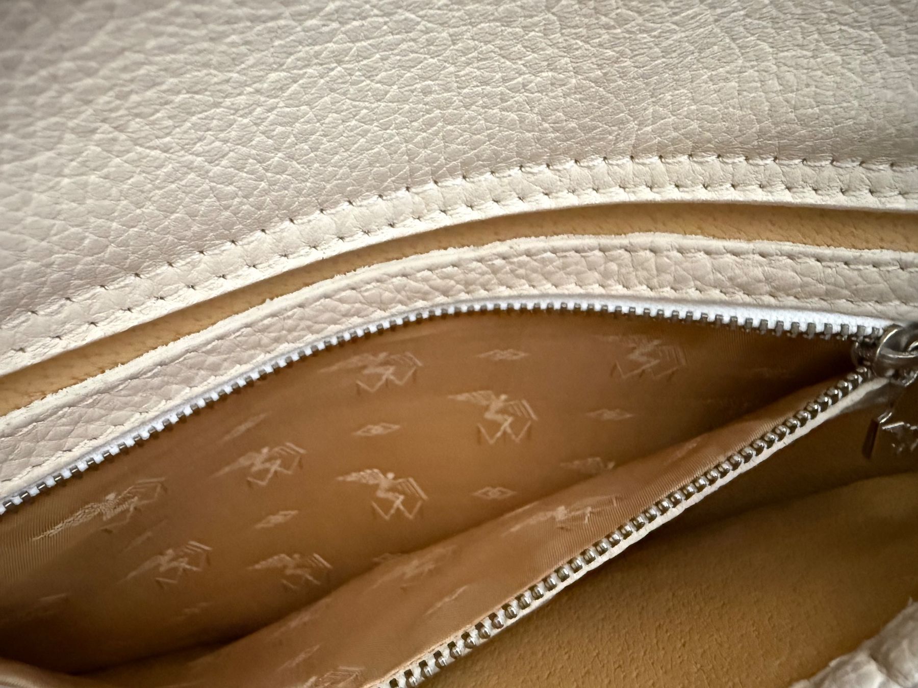 Maison Mollerus Borse da donna: Maison Mollerus Gosse Tasche aus Leder – Usato da Siebnen venduto da dte_9kmw 7