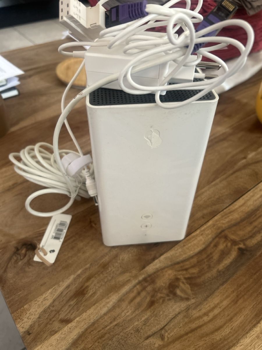 Swisscom Modem & Router: Router von Swisscom – Usato da Rorschach venduto da delia84