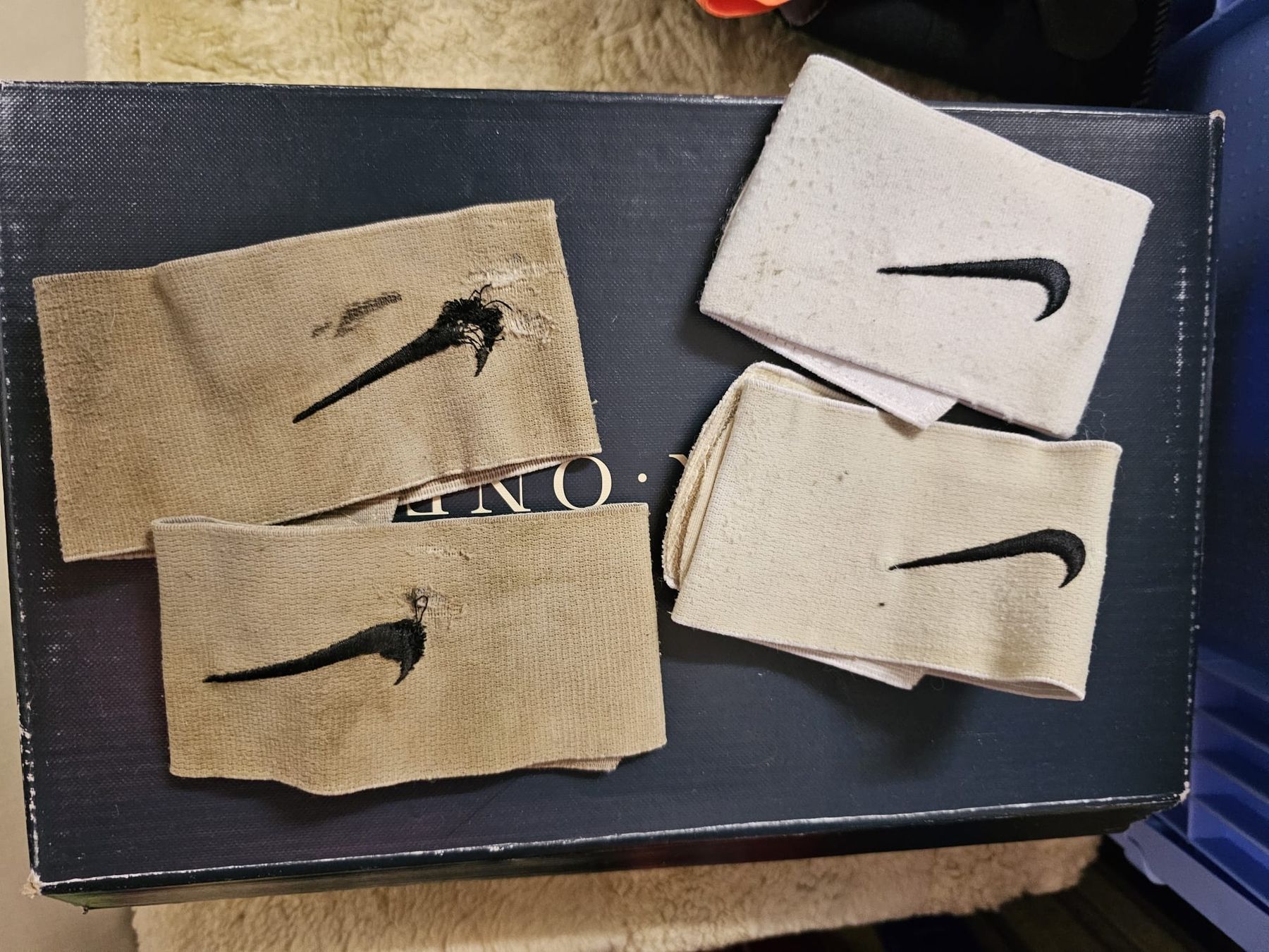 Dekobänder: Fussballstutzen Halter Nike, Adidas – Gebraucht aus Zürich von iwa_7wfj