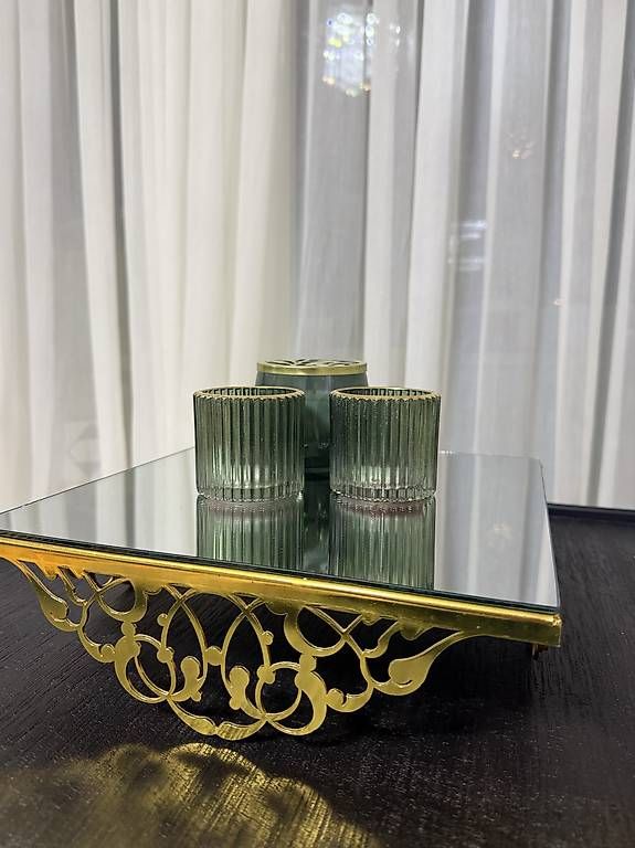 Piatti di portata: Dekoratives Spiegeltablett aus Glas – Usato da Zürich venduto da vafandy 3