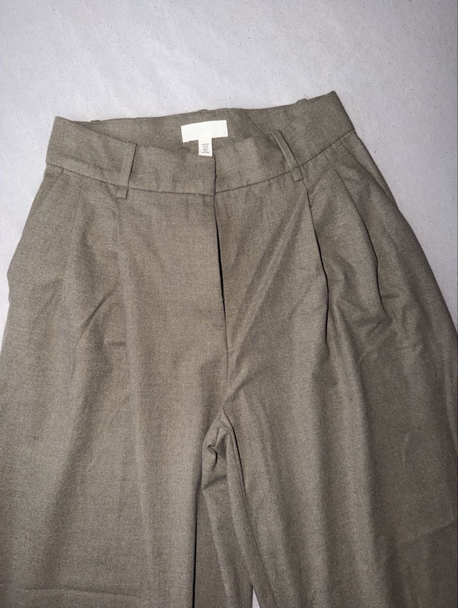 H&M Hosen: Weite Stoffhose braun – Neu (gemäss Beschreibung) aus Oftringen von soraia.i