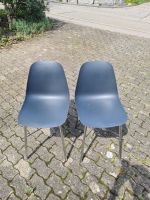 2 Stühle (Tanger PP72)