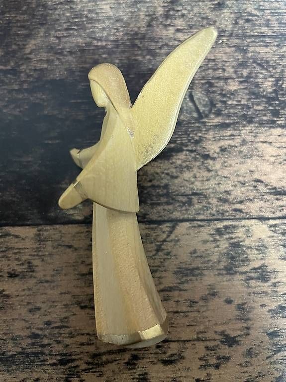 Toutes les décorations: Ange en bois  – D'occasion à Misériez (Salins) par ndf_bby7