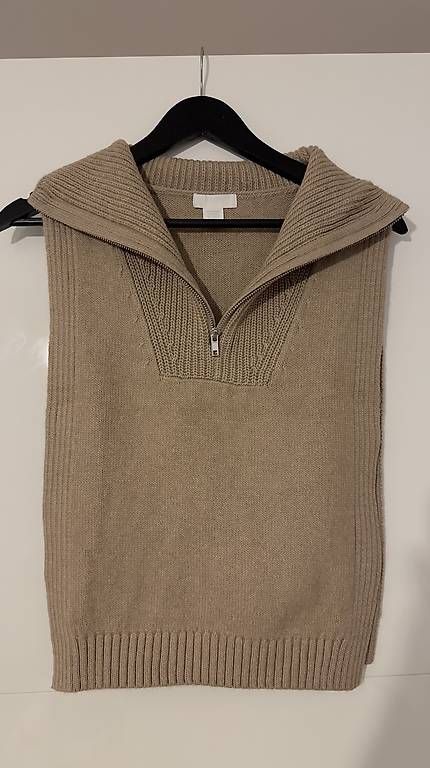 Top: Pull sans manches H&M beige/taupe, taille unique. – Nuovo e nell'imballaggio originale da Biel/Bienne venduto da Cli 1