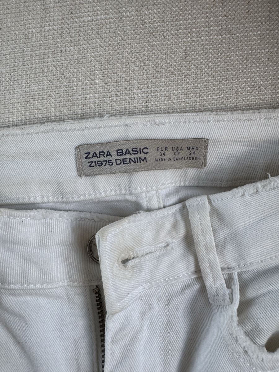 Jeans: Kit 2 jeans XS blancs – Usato da Thalwil venduto da 0041angel 1