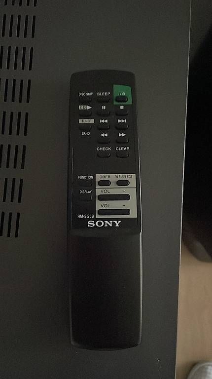 Sistemi audio & multimediali: Sony Radio CD player – Usato da Zürich venduto da Dibi90 1