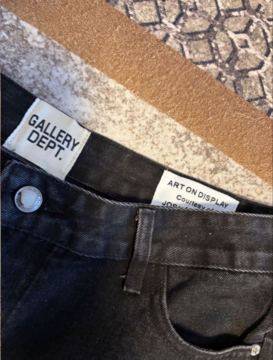 Jeans: Gallery dept flared scharz – Neu (gemäss Beschreibung) aus Dietlikon von nab_tj9m 1