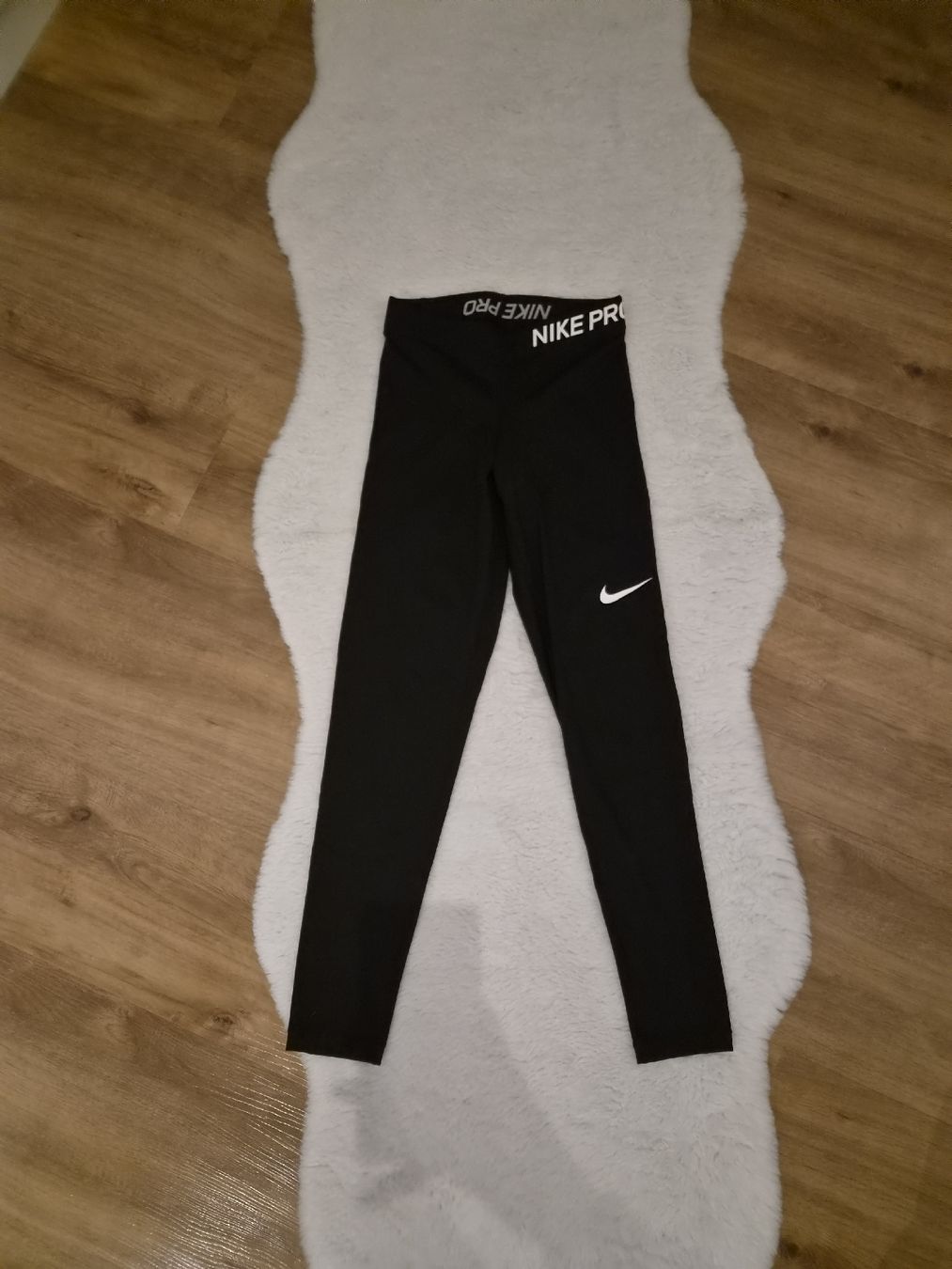 Nike Leggings: Nike pro Sportleggings XS – Nuovo (secondo la descrizione) da Lenzburg venduto da Daria_secondhand 1