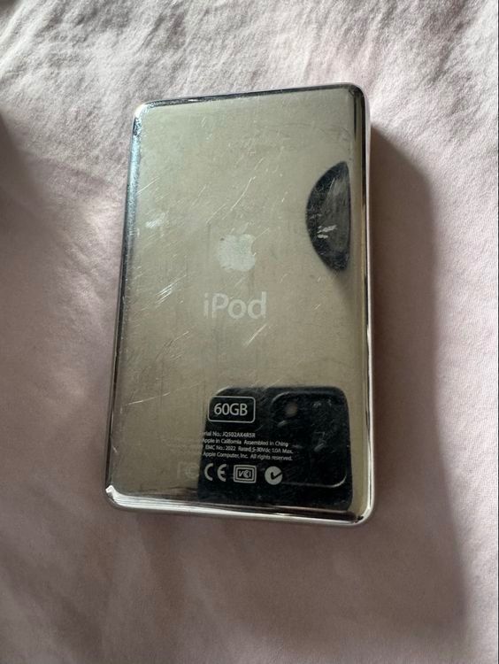 Apple Lettore multimediale portatile: iPod classic 4th Gen – Usato da Biel/Bienne venduto da Cyp79 1