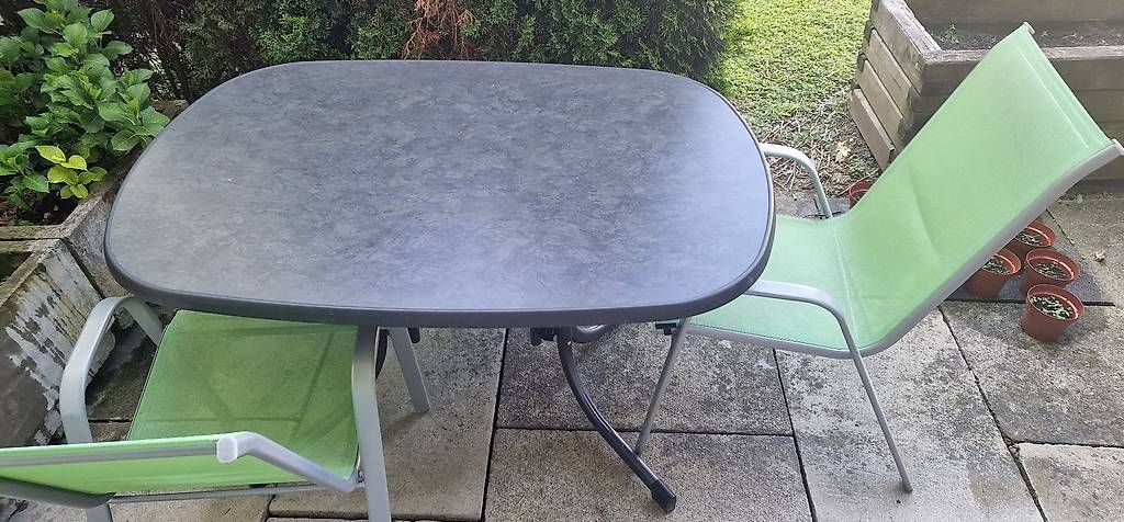 Set di tavolo e panche: Tisch + 6 Stühle , wie neu. – Usato da Weinfelden venduto da Haris777 4