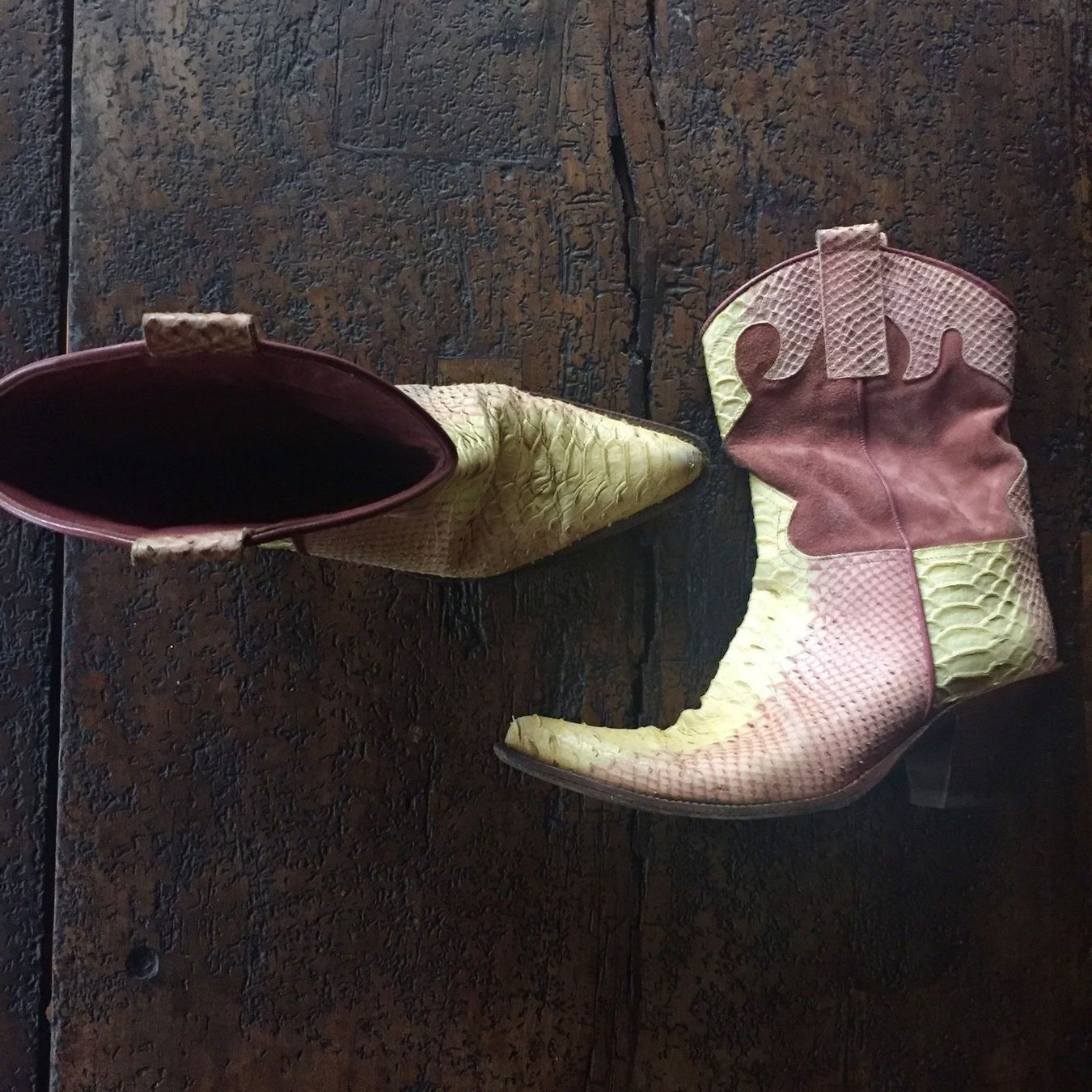 Scarpe da donna: Bottes Cowboyboots / Stiefel Cowboyboots – Usato da Martigny venduto da Lea_lucci 1