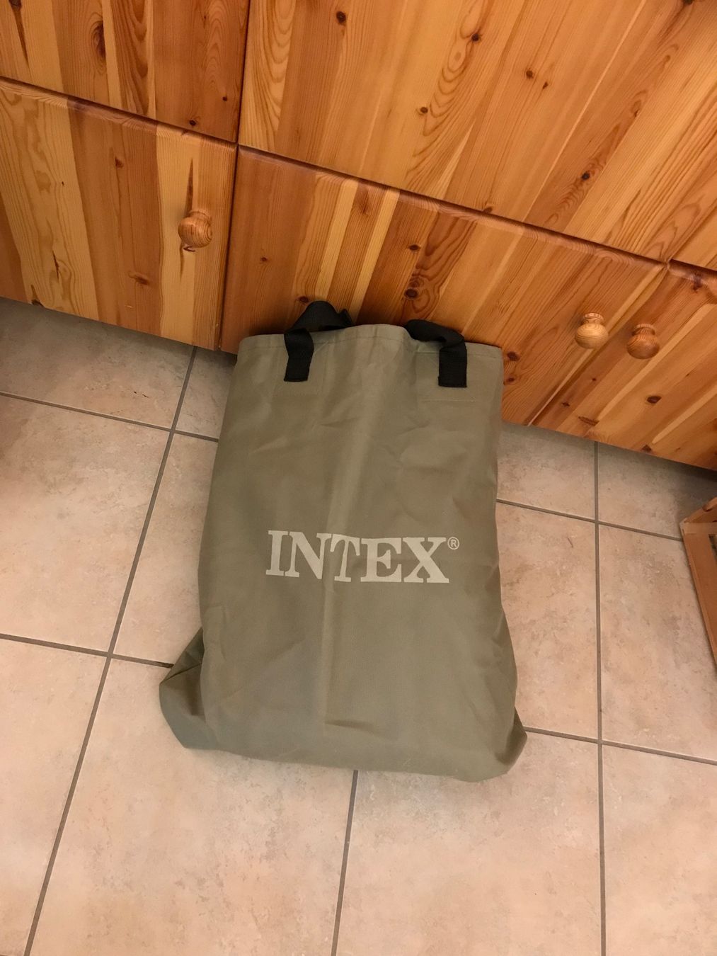 Materassi: Intex Luftmatratze Selbstaufblasend – Nuovo (secondo la descrizione) da Leutwil venduto da toom67 5