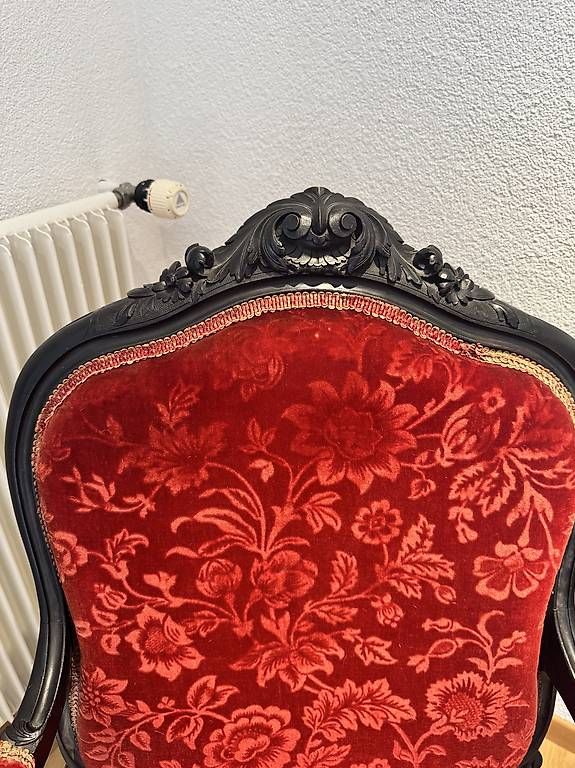 Sedie: 2 Stühle mit hocker – Usato da Balsthal venduto da Kalii1 3