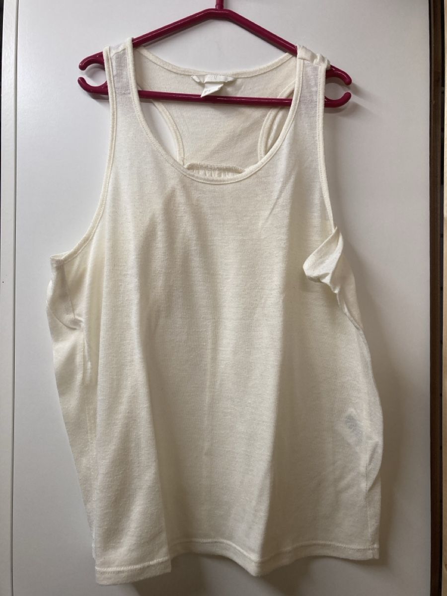 H&M Tops: Top Rahmfarbe – D'occasion à Urtenen-Schönbühl par alessibas