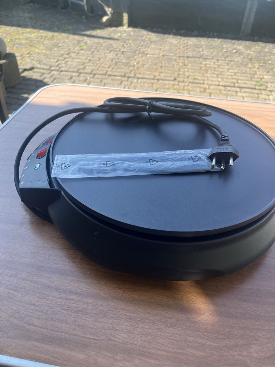 Elettrodomestici da cucina: Crep Maker Intertronic CP 06 – Nuovo (secondo la descrizione) da Horriwil venduto da Joseph24 1
