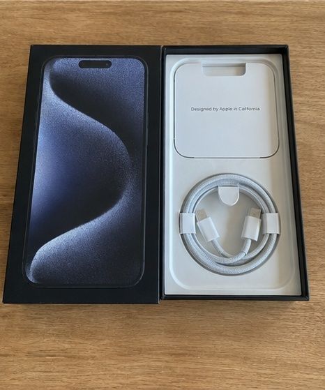 Apple Portables: Apple iPhone 15 Pro Max 256 GB Titan Blau – Neuf (Voir description) à Bürglen TG par dan_zy87 3