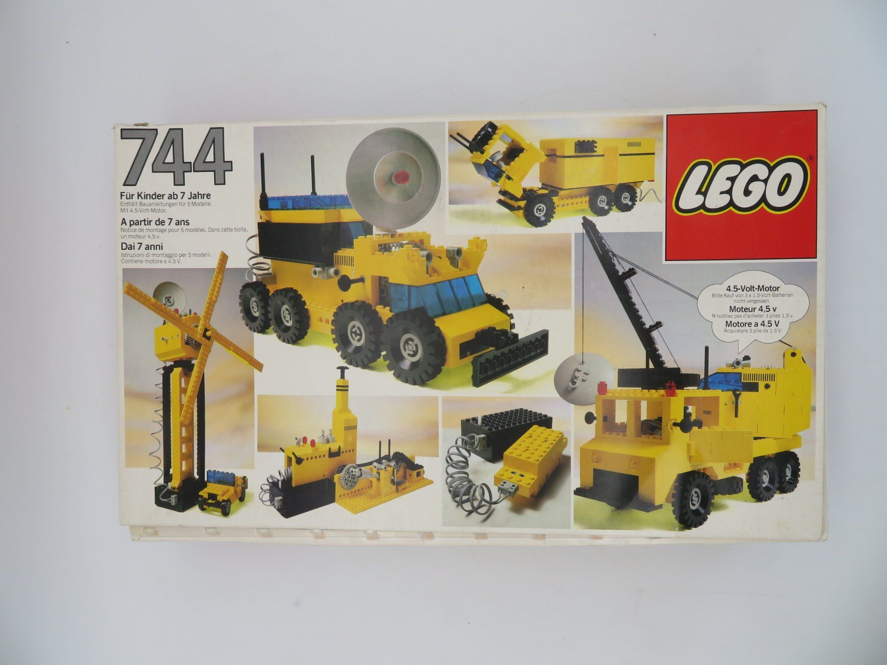 Lego Giocattoli: Lego Classic Universal Bauset 744 – Usato da Reinach BL venduto da WBZ-Flohmarkt 2