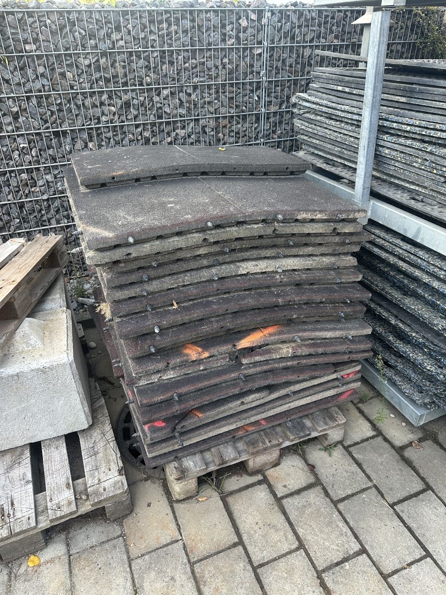 Servierplatten: Fallschutzplatten gebraucht – Gebraucht aus Rümlang von Gartenbau25 2