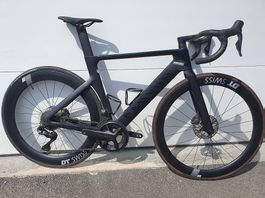 Canyon Aeroad CF SLX 8 Di2