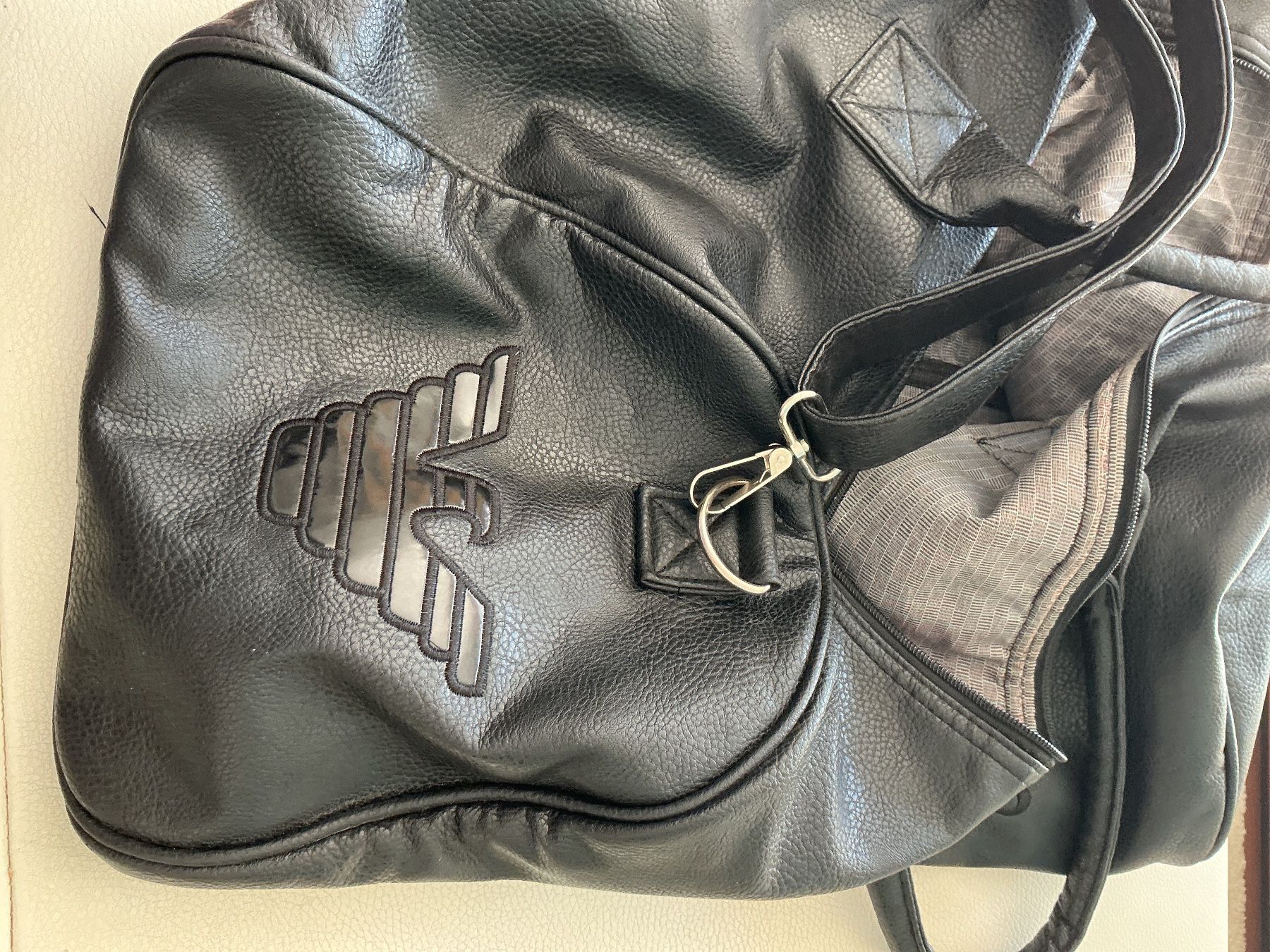 Armani Borse da donna: Armani Jeans Tasche.  Shopper.  Weekender – Usato da Wettingen venduto da Andres54 1