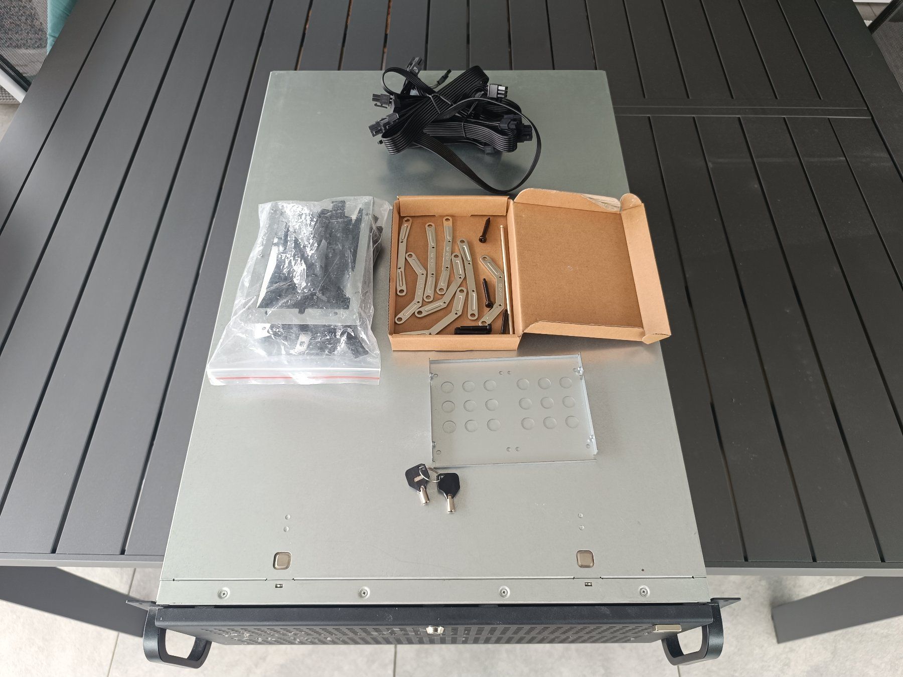 Supermicro Server: Supermicro X10DRi Server, 112GB RAM, 240GB SSD – Usato da Rothenthurm venduto da player9705 4