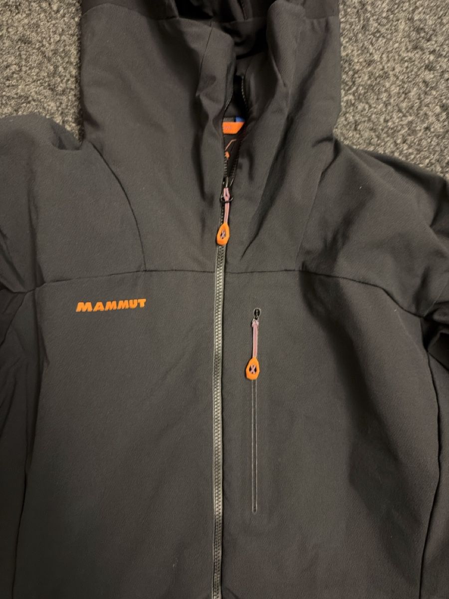 Mammut Giacche: Mammut Eisfeld Light Jacke, Top Zustand – Usato da Thun venduto da BanjoDan 1
