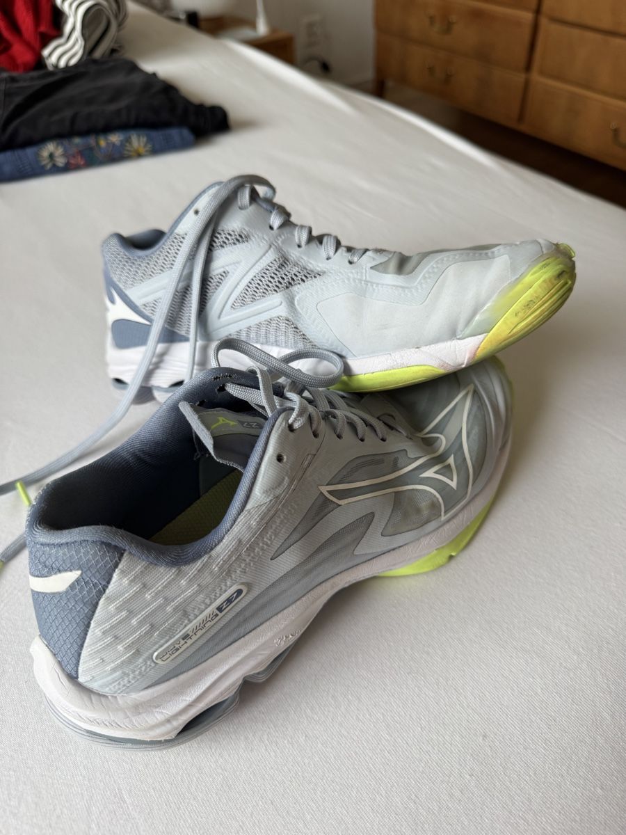 Mizuno Chaussures femmes: Mizuno Wave Lightning Z7 – D'occasion à Thun par Deborare 1