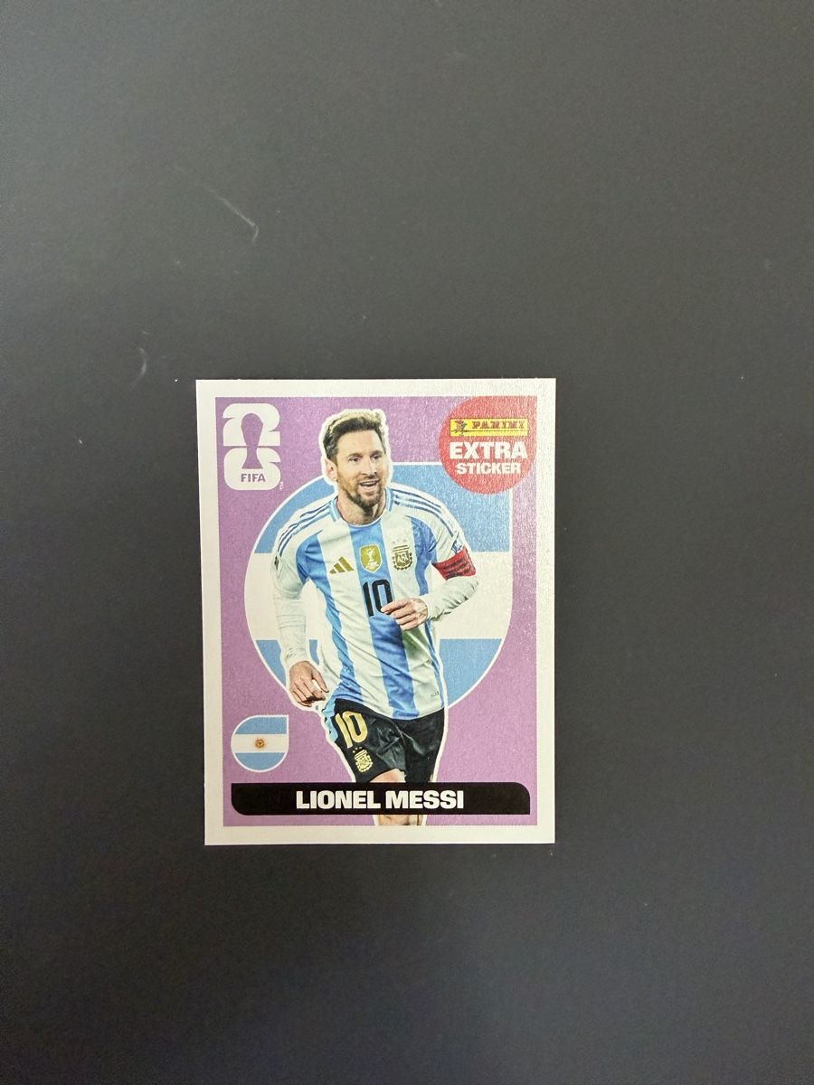 Panini Carte collezionabili: Lionel Messi Extra Sticker – Nuovo e nell'imballaggio originale da Dübendorf venduto da Quaiem