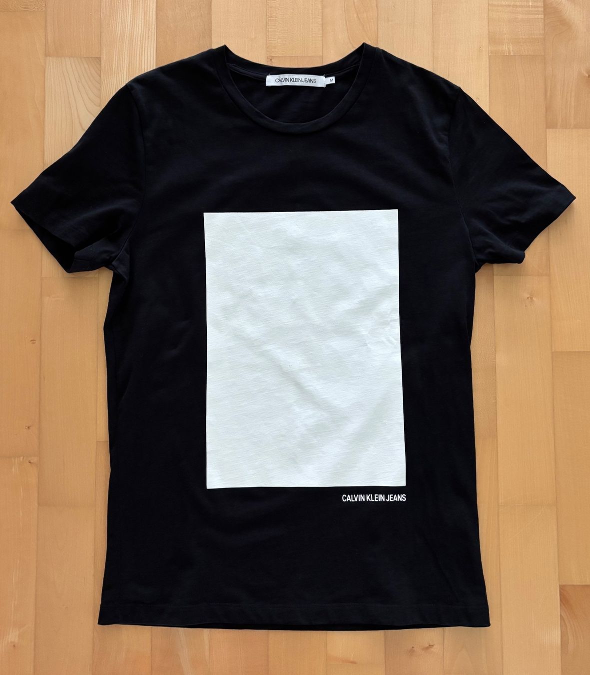 Calvin Klein T-shirt: T-Shirt Calvin Klein – Usato da Winterberg ZH venduto da vanilleinspiration